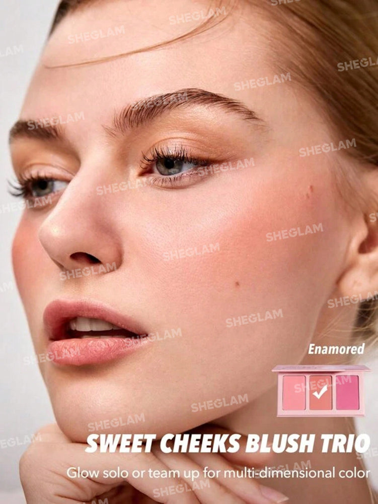 Sweet Cheeks Blush Trio-Verliebt